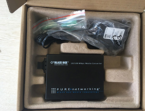 ����BLACK BOX