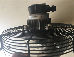 �����Emmegi�L(f��ng)�C(j��)